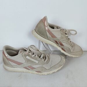 Reebok Women's Classic Nylon Suede Slim Metallic Sneakers, 7